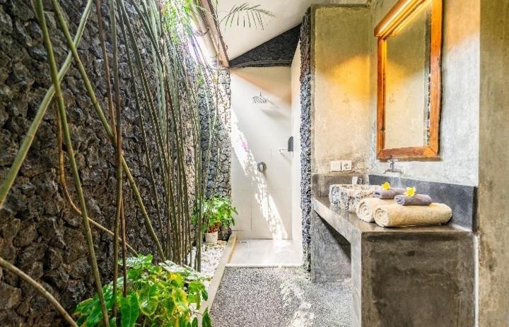 Big Brother Surf Inn Canggu  Phòng bức ảnh