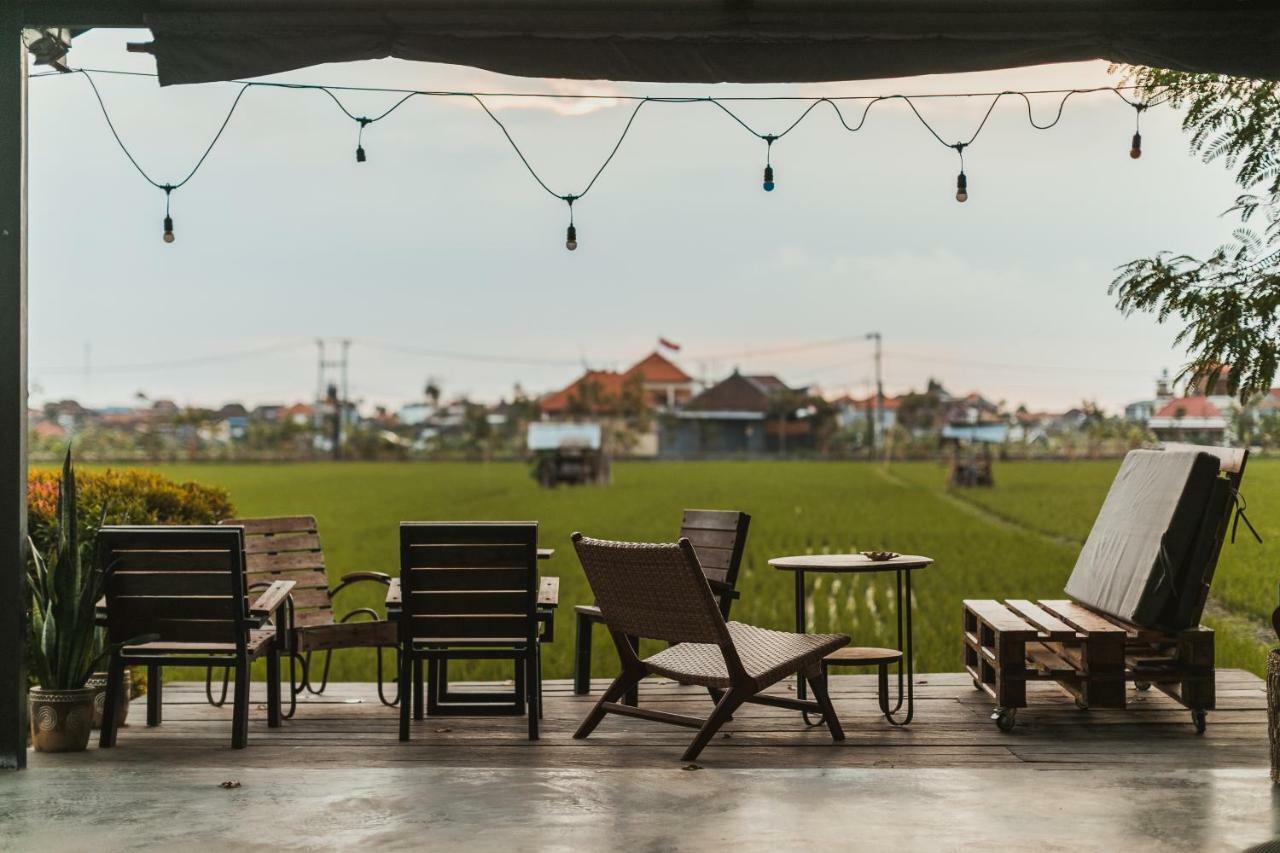 Big Brother Surf Inn Canggu  Ngoại thất bức ảnh